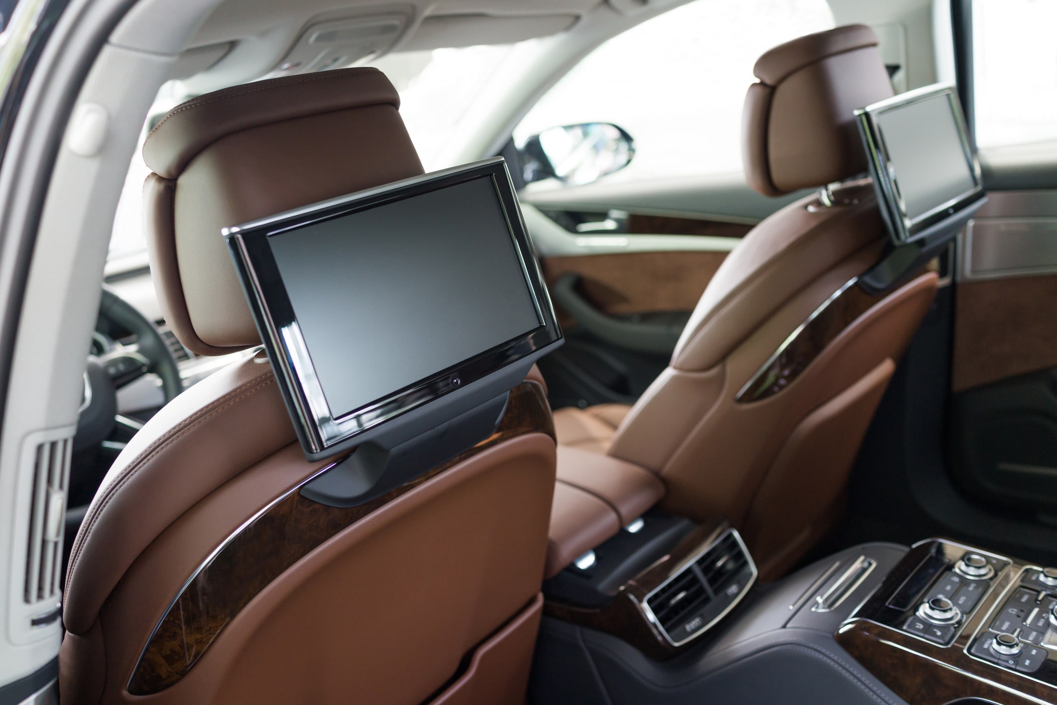 Headrest Portable DVD Player on Car Seats